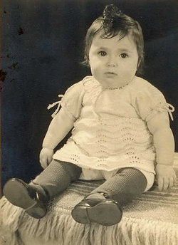 Betty Jas

1940-1942