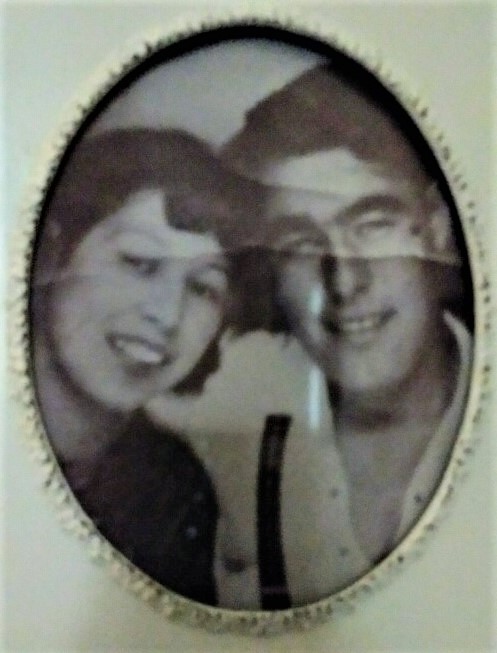 Paul & Olivia (Daniel) Moreno